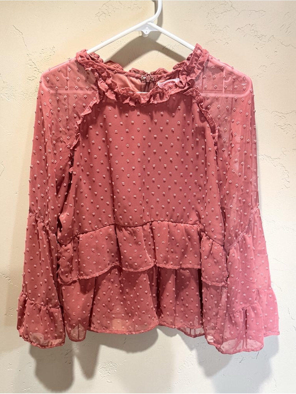 Pink Lily Boutique Women’s Mauve Textured Long Sleeved Blouse (Large)
